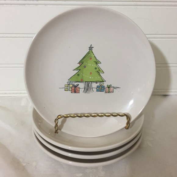 Rae Dunn Dining Rae Dunn Christmas Tree Plate 6 Set Of 4 Poshmark
